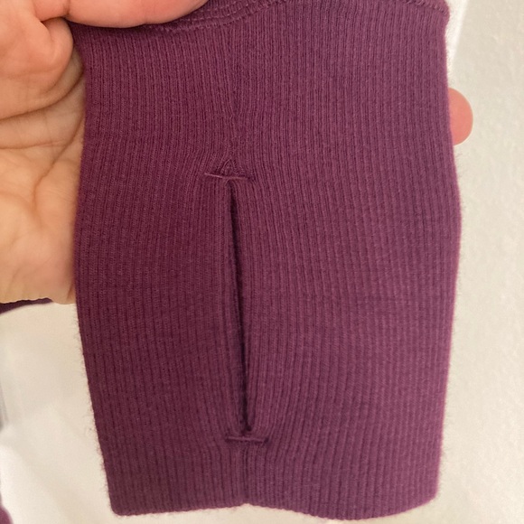 Athleta wrap in maroon size XSP - like new - worn minimally - Picture 8 of 15